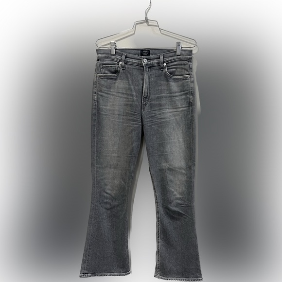 Citizens of Humanity Demy Cropped Flare Jeans in Gray | Size 28 - Picture 7 of 8